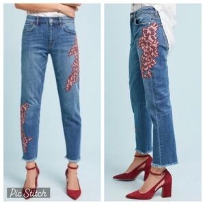Pilcro Anthropologie Slim Boyfriend Embroidered Cropped Jeans in 25